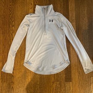 Boys Under Armor long sleeve zip up size L color silver.